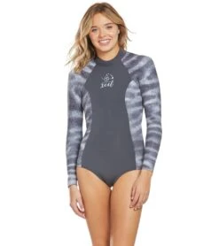 Xcel Womens Ocean Ramsey Axis 2mm Long Sleeve Back Zip Spring Suit 36 Xcel Womens Ocean Ramsey Axis 2mm Long Sleeve Back Zip Spring Suit -Daily Swim Wear 8639998689448 gunmetaltigershark 4a