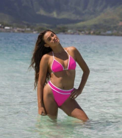 Body Glove Women's Undersea Dita Triangle Bikini Top -Daily Swim Wear 8647300120744 flamingopink 12a